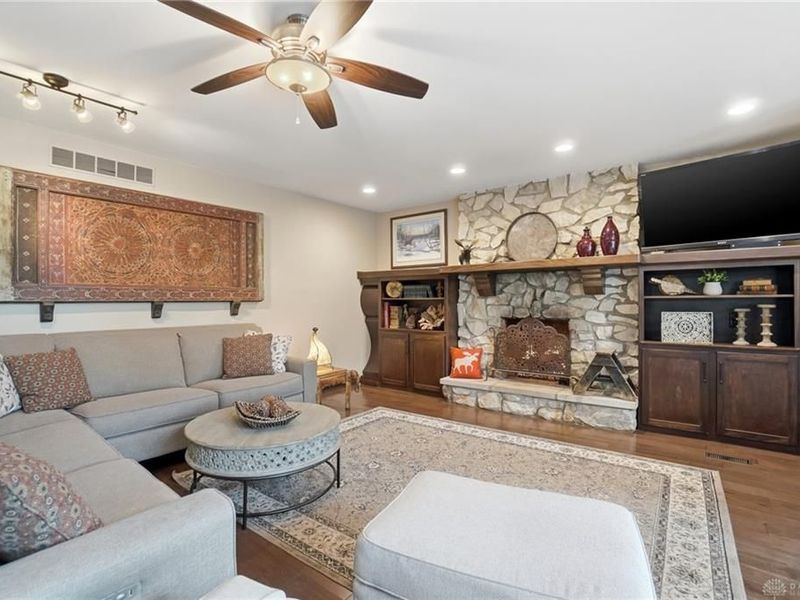 430 Leander Drive, Springfield Township, OH 45504 Photo 15