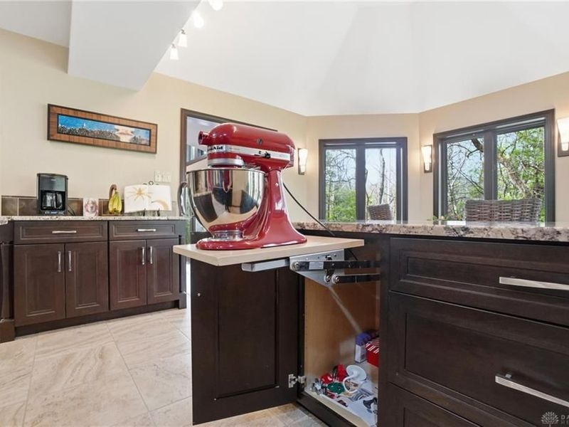 430 Leander Drive, Springfield Township, OH 45504 Photo 33