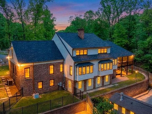 5141 Crossbow CIR, Roanoke, VA 24018