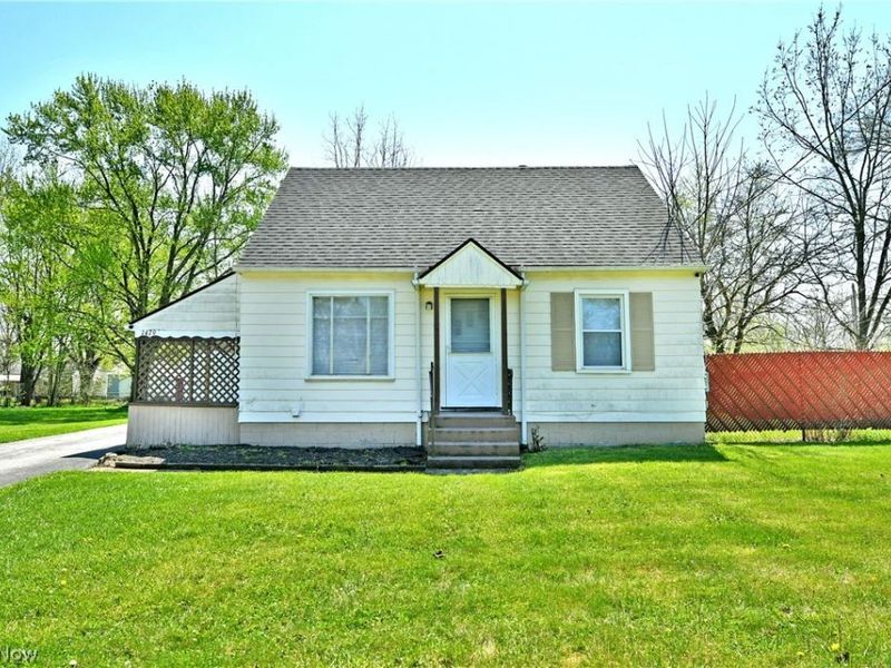 1479 Hamilton Street SW, Warren, OH 44485 Photo 1