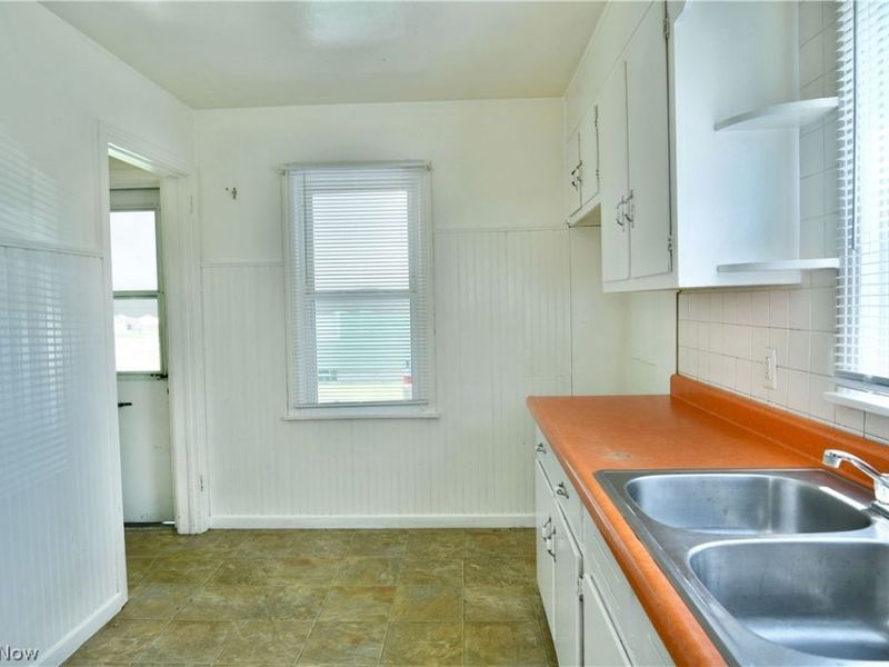 1479 Hamilton Street SW, Warren, OH 44485 Photo 14