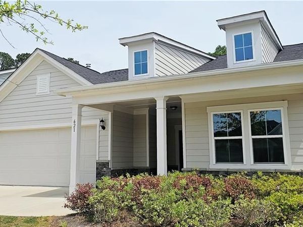 621 Pineberry Court , Grayson, GA 30017