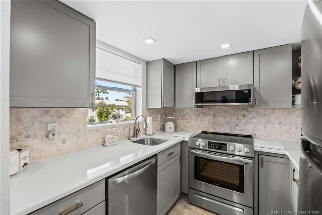 2929 SE Ocean Boulevard, Unit 104-7, Stuart, FL 34996 Photo