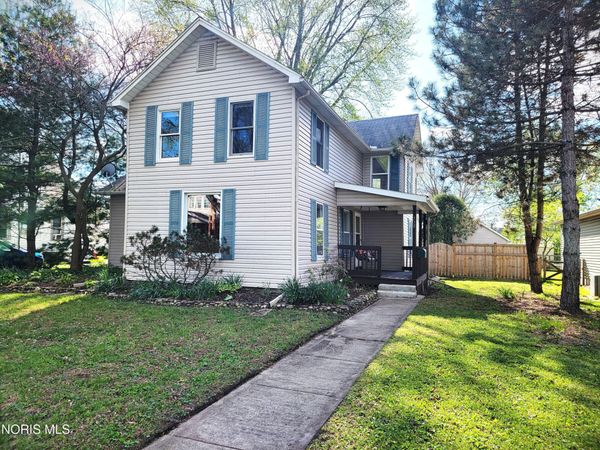 332 Buttonwood Avenue , Bowling Green, OH 43402