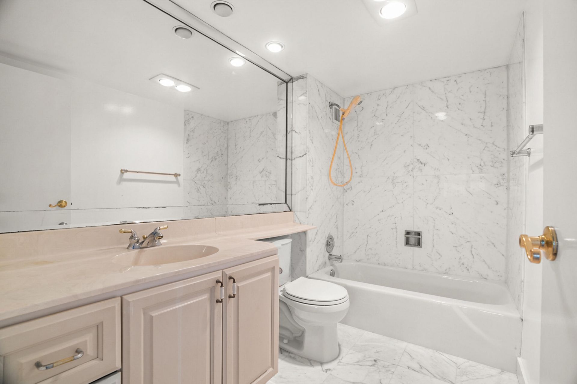 111 N Pompano Beach Boulevard, Unit 1609, Pompano Beach, FL 33062 Photo