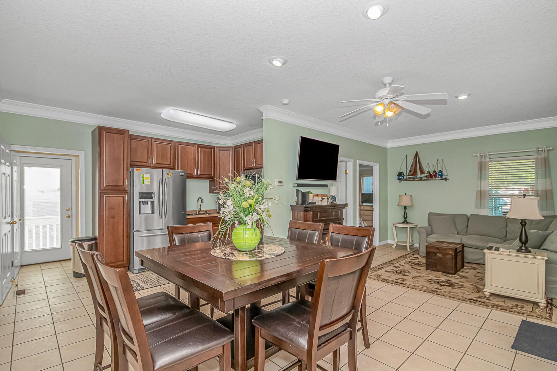 6001 S Kings Highway Photo 14