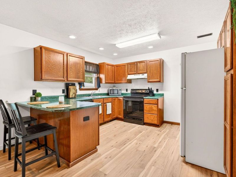 24 S Longworth Street , Jackson, OH 45640 Photo 19