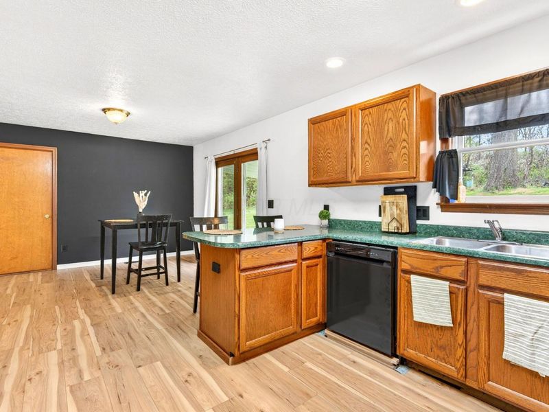 24 S Longworth Street , Jackson, OH 45640 Photo 21