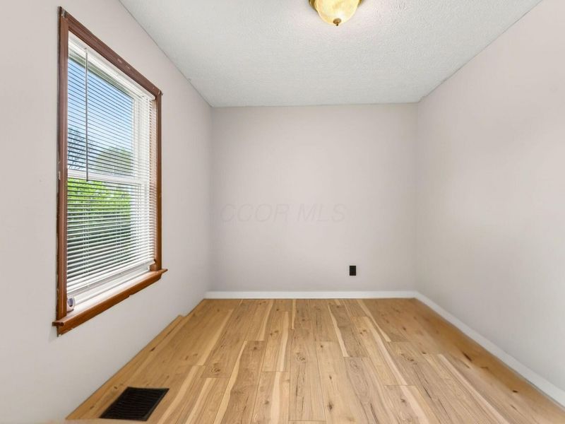 24 S Longworth Street , Jackson, OH 45640 Photo 30