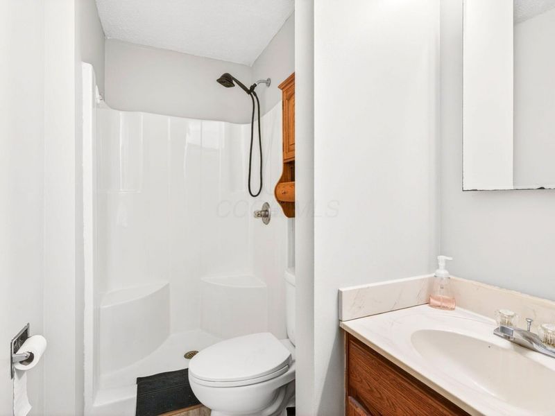 24 S Longworth Street , Jackson, OH 45640 Photo 31