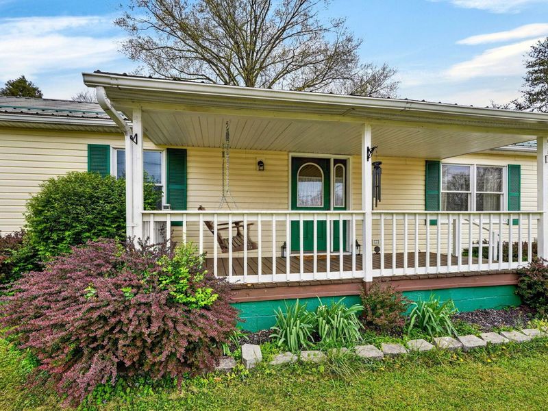 24 S Longworth Street , Jackson, OH 45640 Photo 8