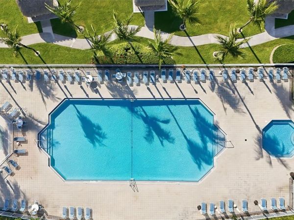 11102 NW 83rd St, Unit 217, Doral, FL 33178