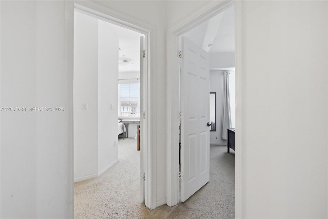 11102 NW 83rd St, Unit 217, Doral, FL 33178 Photo