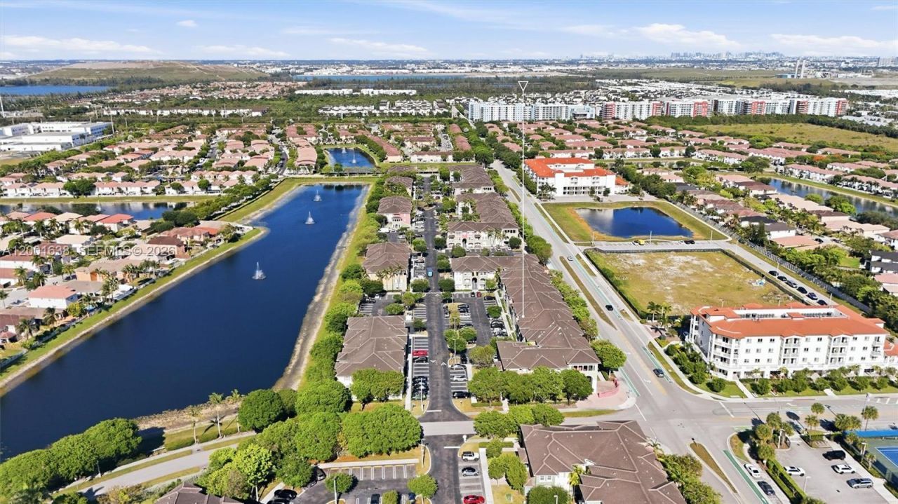 11102 NW 83rd St, Unit 217, Doral, FL 33178 Photo