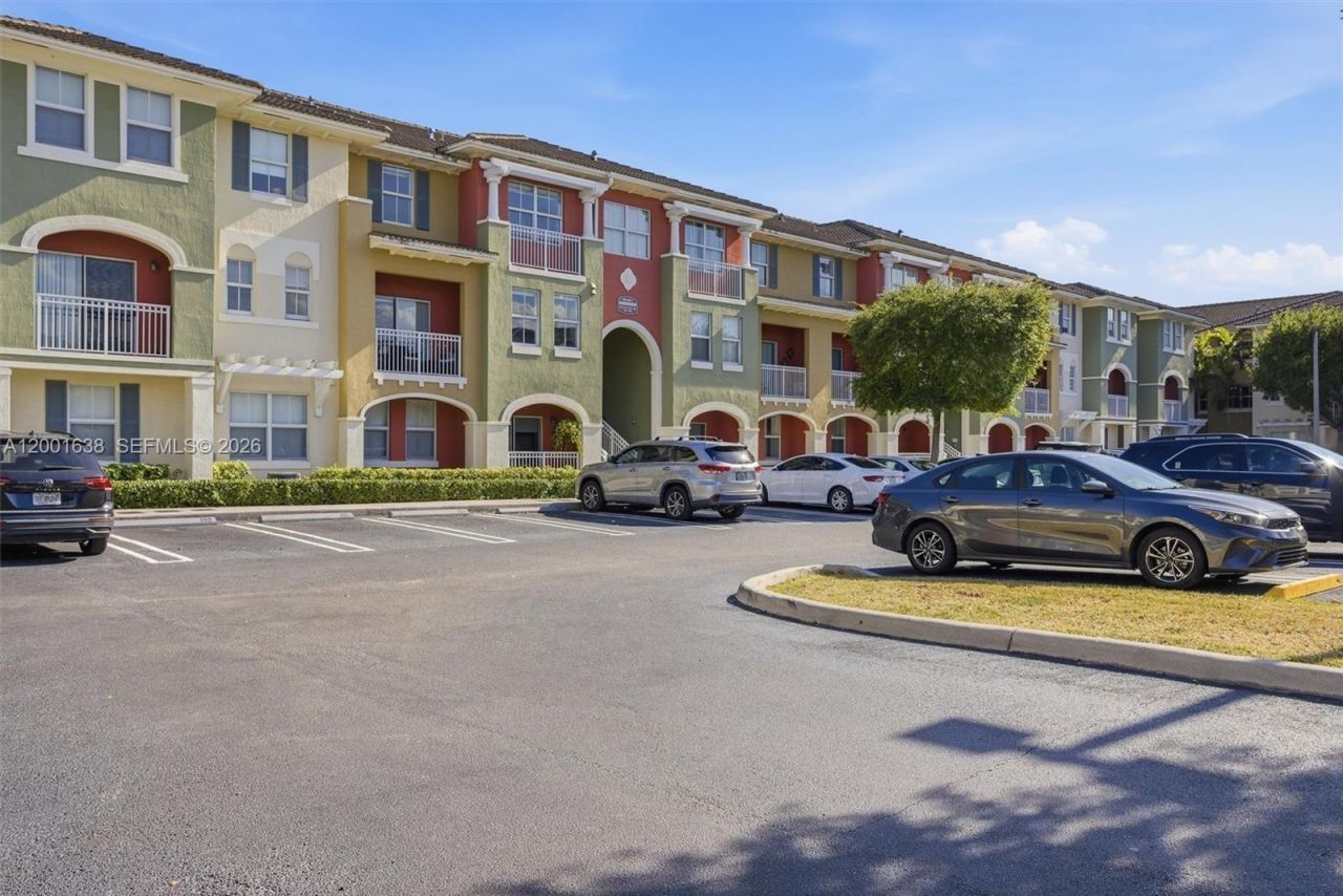 11102 NW 83rd St, Unit 217, Doral, FL 33178 Photo
