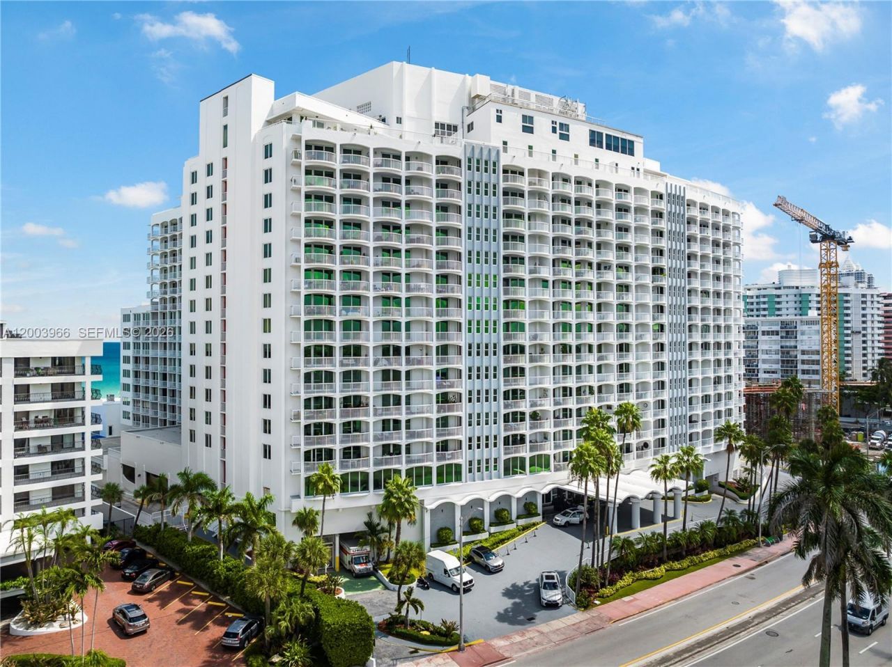 5401 Collins Ave , Unit 611, Miami Beach, FL 33140 Photo
