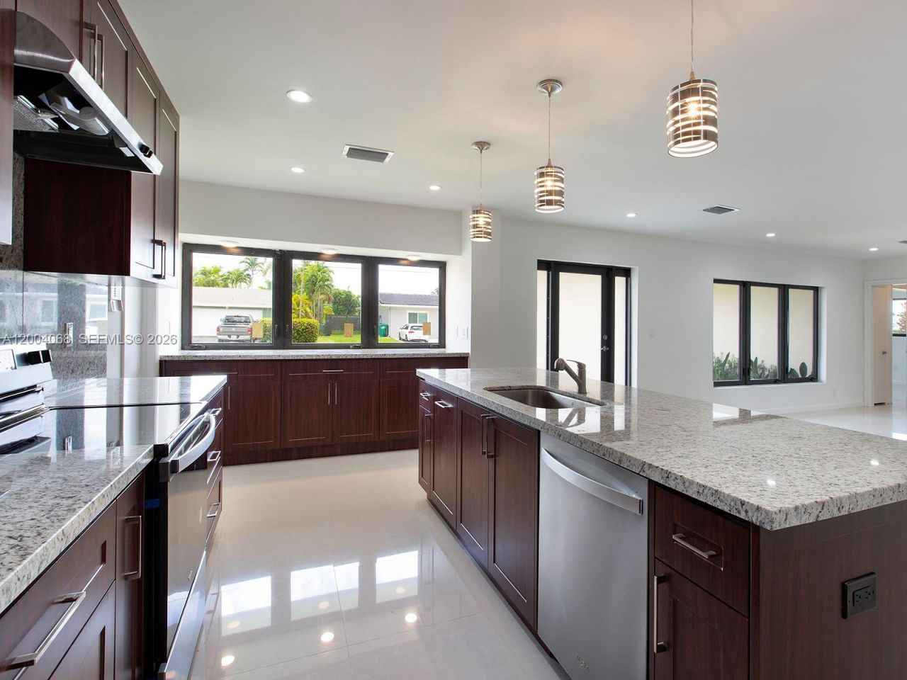 8790 SW 85th St , Miami, FL 33173 Photo