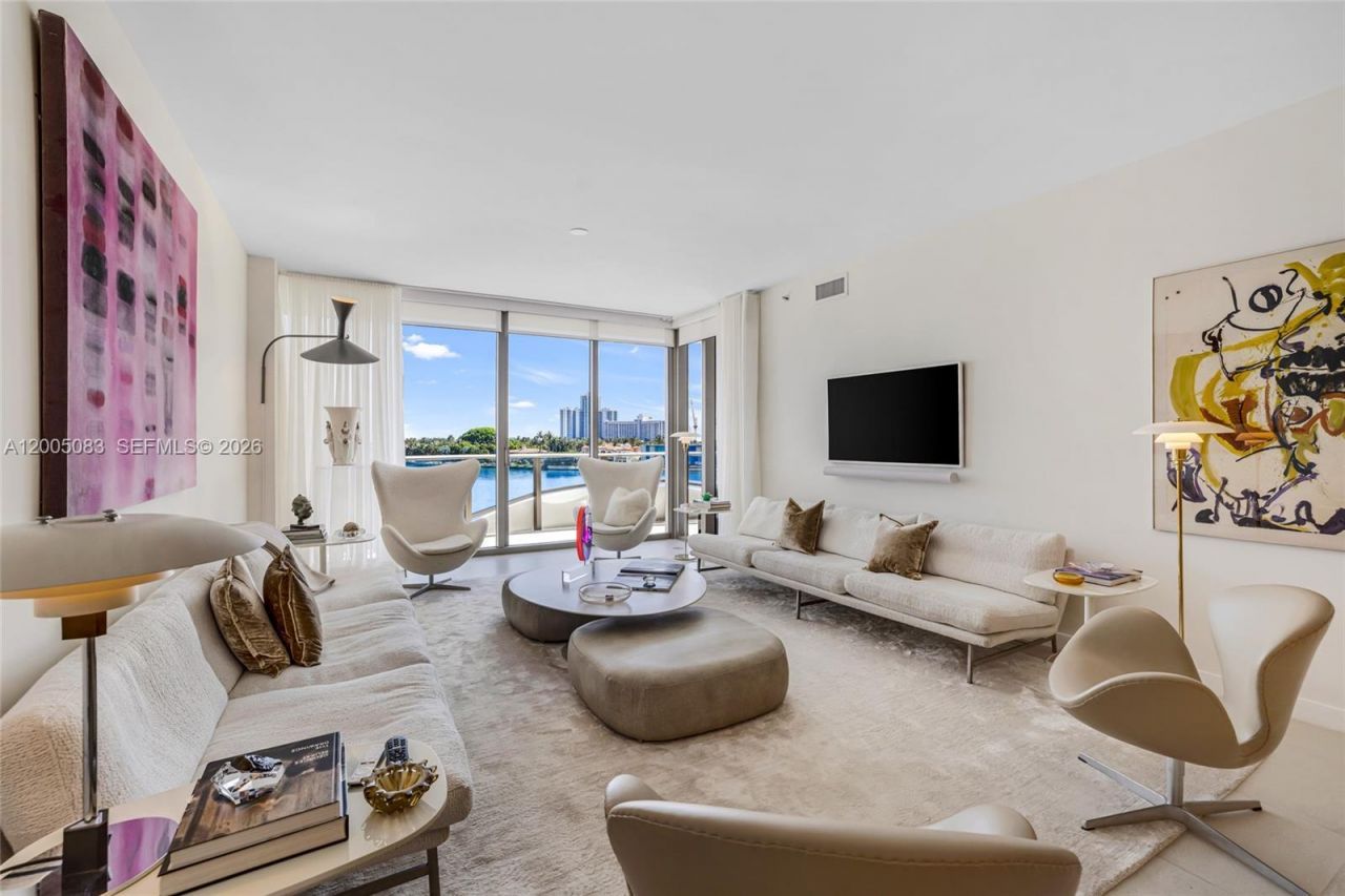 1135 103rd St , Unit 504, Bay Harbor Islands, FL 33154 Photo