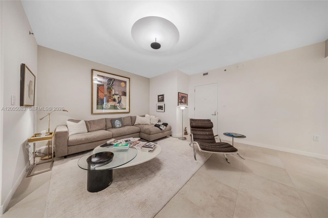 1135 103rd St , Unit 504, Bay Harbor Islands, FL 33154 Photo