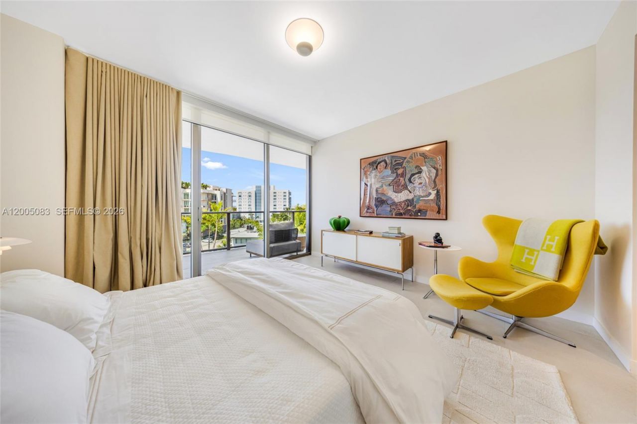 1135 103rd St , Unit 504, Bay Harbor Islands, FL 33154 Photo