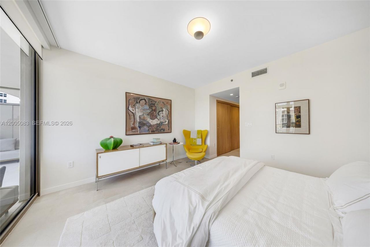 1135 103rd St , Unit 504, Bay Harbor Islands, FL 33154 Photo