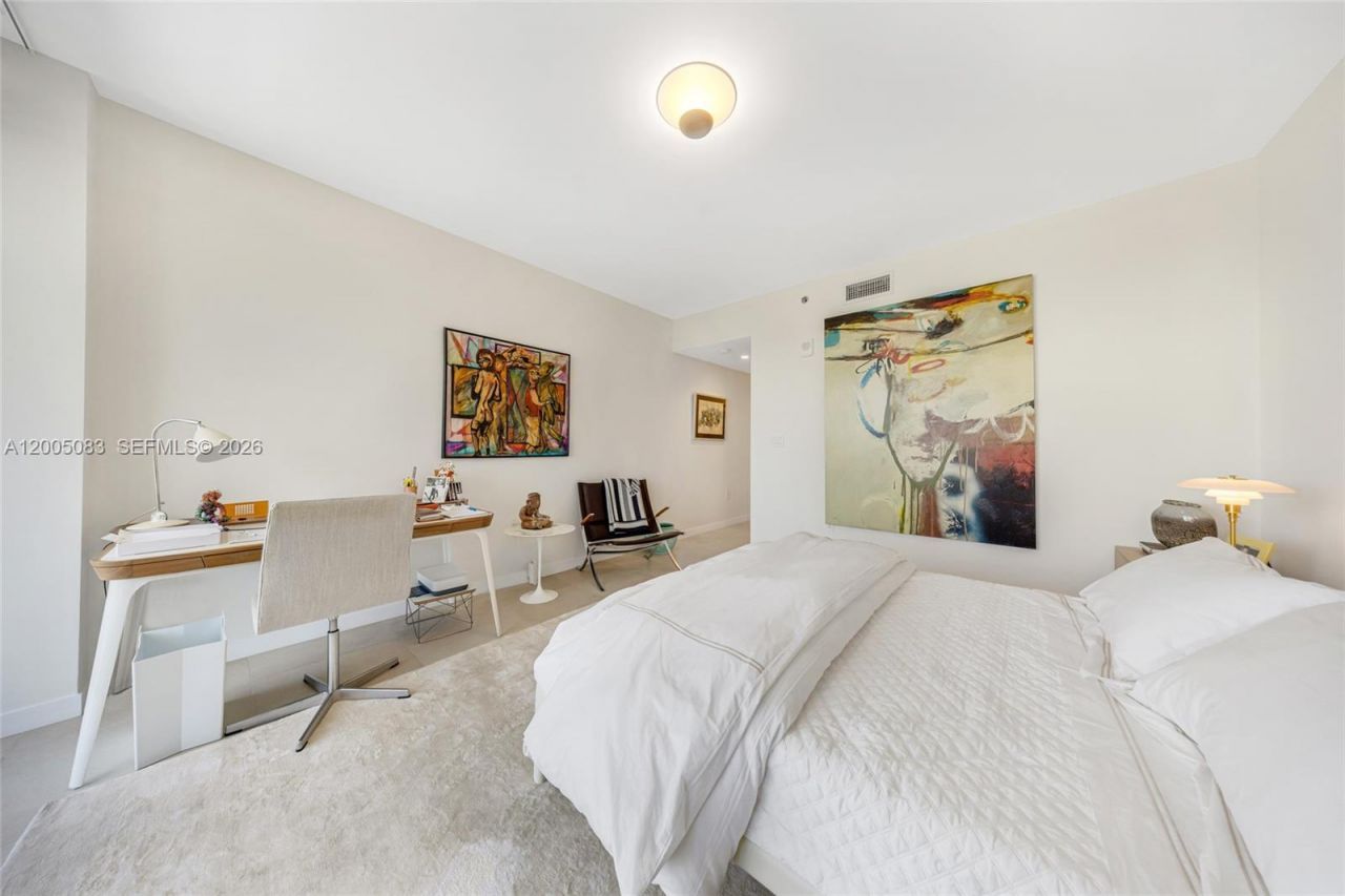 1135 103rd St , Unit 504, Bay Harbor Islands, FL 33154 Photo