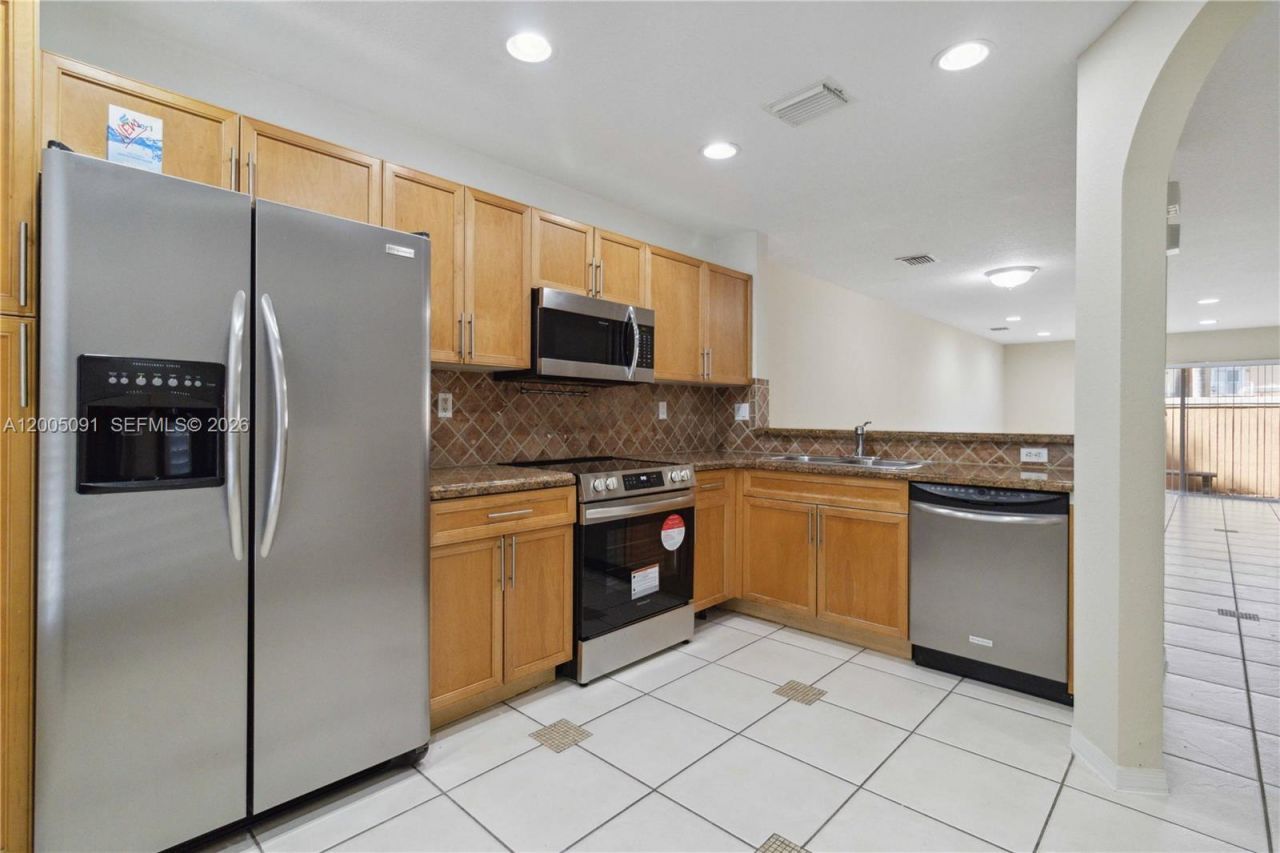 3079 SW 129th Way , Unit 159, Miramar, FL 33027 Photo