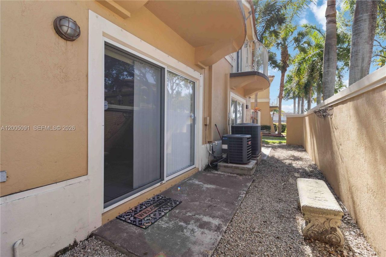 3079 SW 129th Way , Unit 159, Miramar, FL 33027 Photo