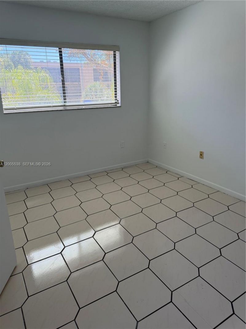 8415 SW 107th Ave, Unit 208W, Miami, FL 33173 Photo