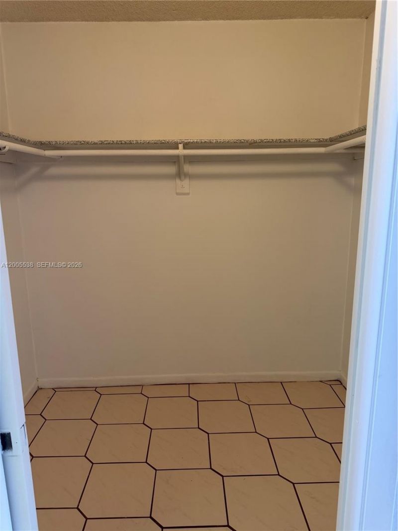 8415 SW 107th Ave, Unit 208W, Miami, FL 33173 Photo