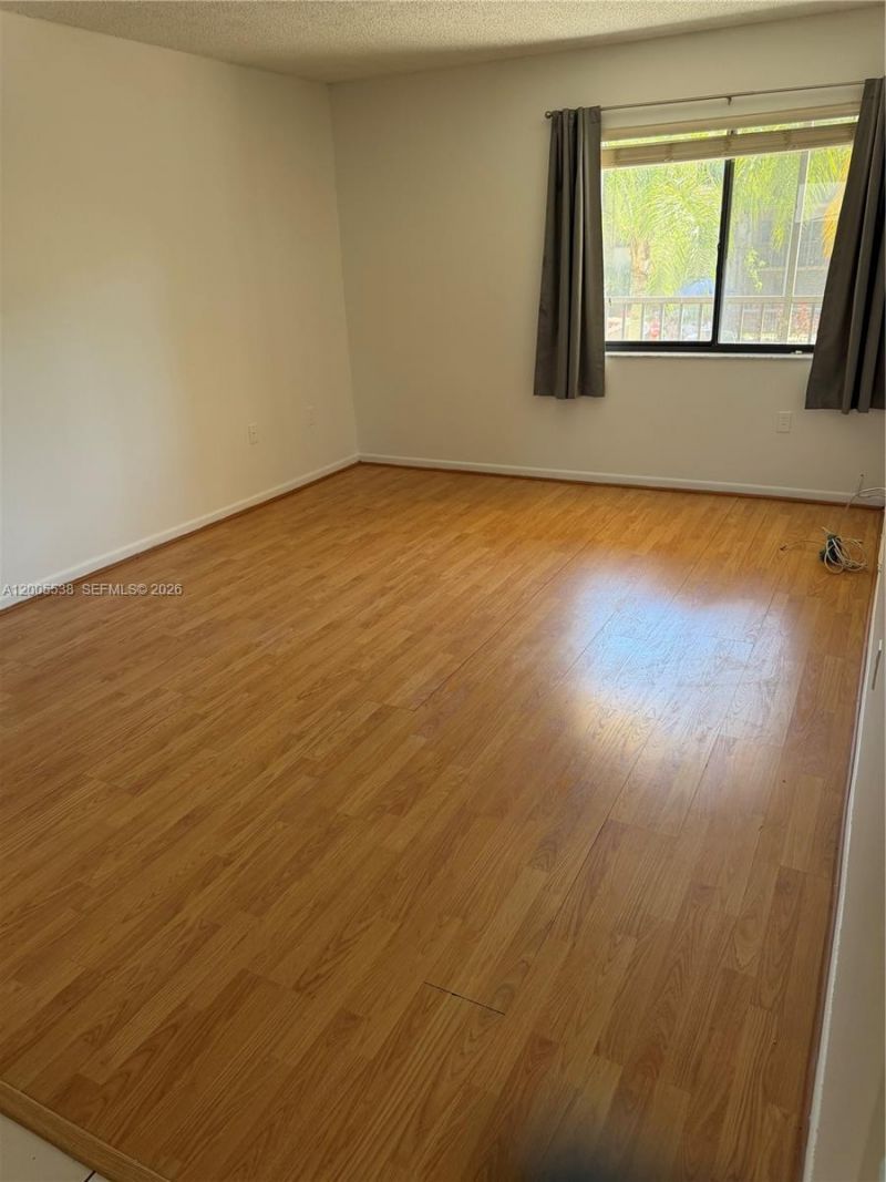 8415 SW 107th Ave, Unit 208W, Miami, FL 33173 Photo