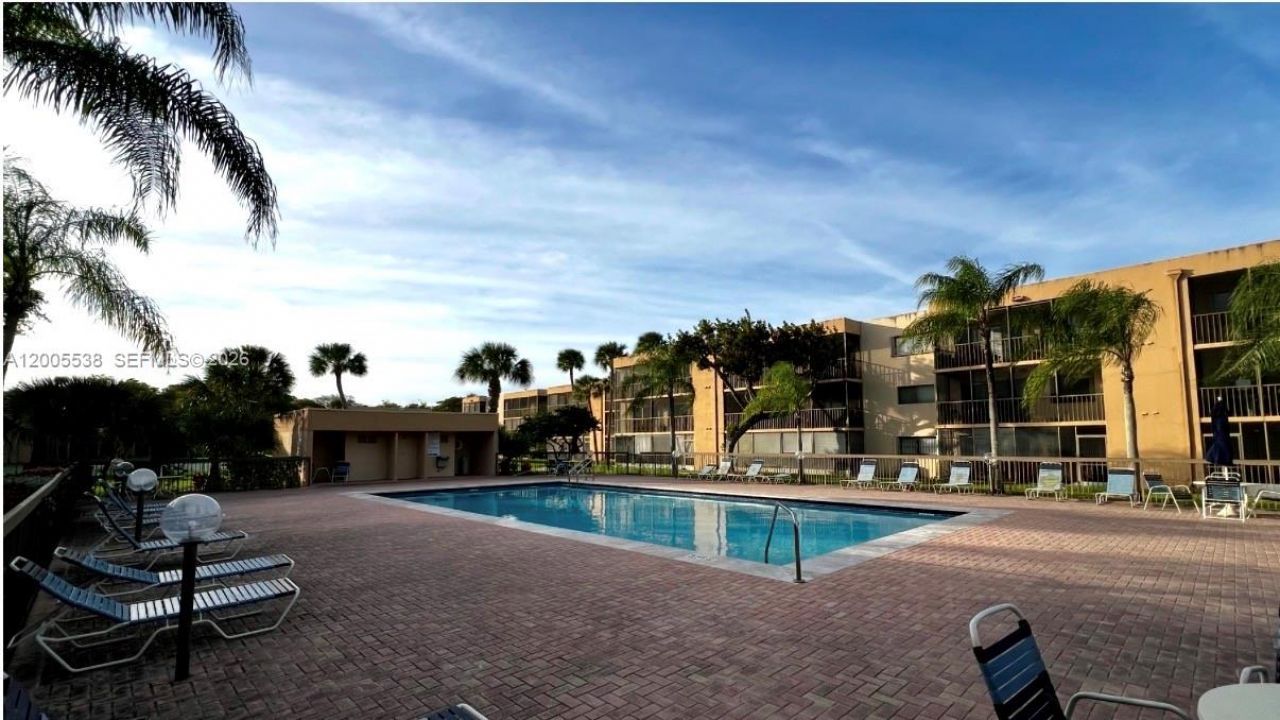 8415 SW 107th Ave, Unit 208W, Miami, FL 33173 Photo