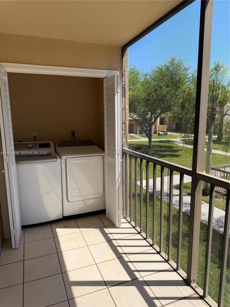 8415 SW 107th Ave, Unit 208W, Miami, FL 33173 Photo