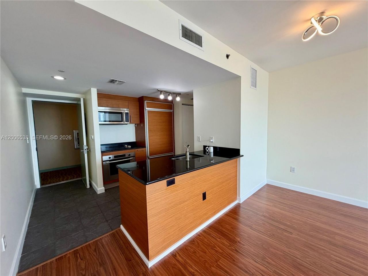 50 Biscayne Blvd, Unit 4507, Miami, FL 33132 Photo