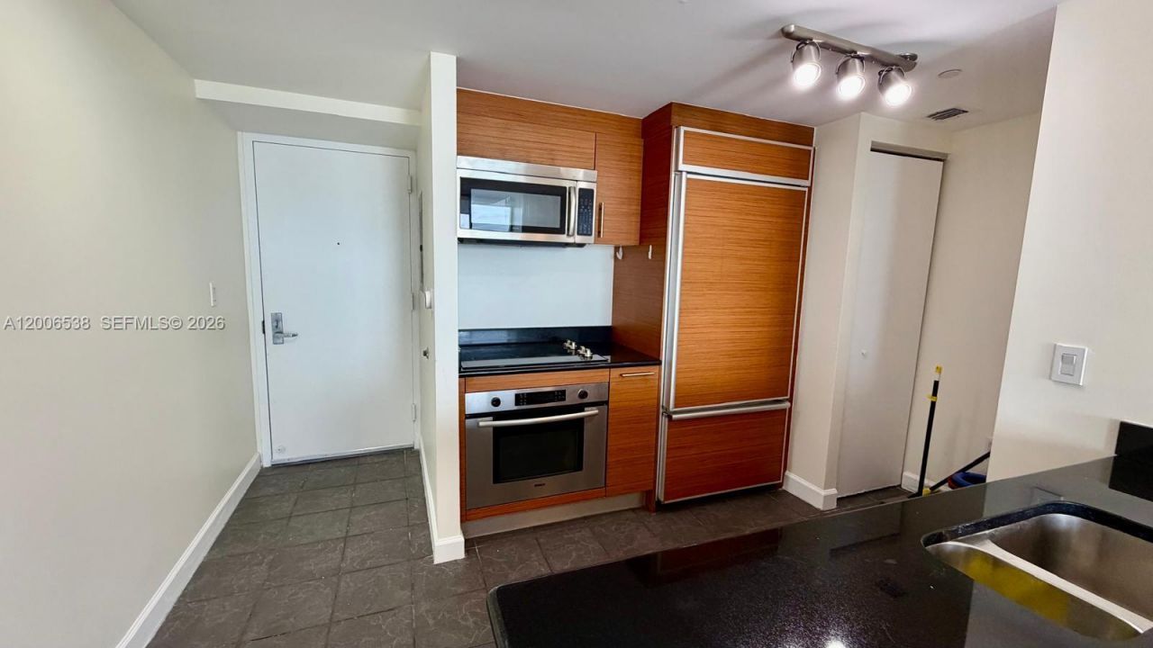 50 Biscayne Blvd , Unit 4507, Miami, FL 33132 Photo