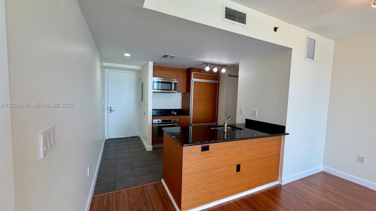 50 Biscayne Blvd , Unit 4507, Miami, FL 33132 Photo