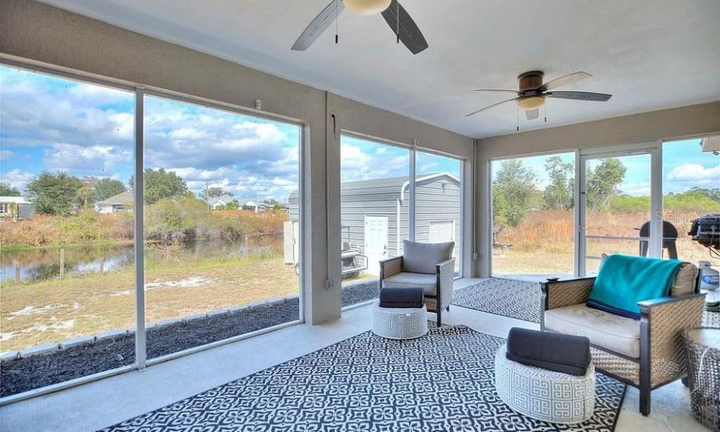 362 Parker Street Ne, Lake Placid, FL 33852 Photo