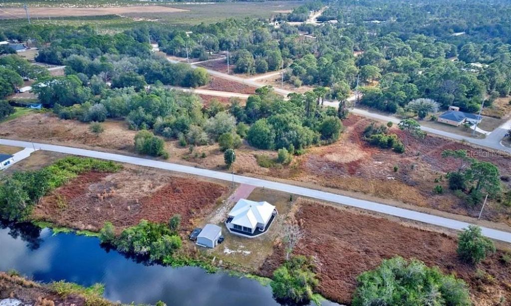 362 Parker Street Ne, Lake Placid, FL 33852 Photo