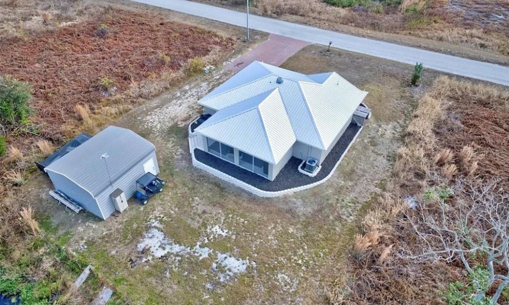 362 Parker Street Ne, Lake Placid, FL 33852 Photo