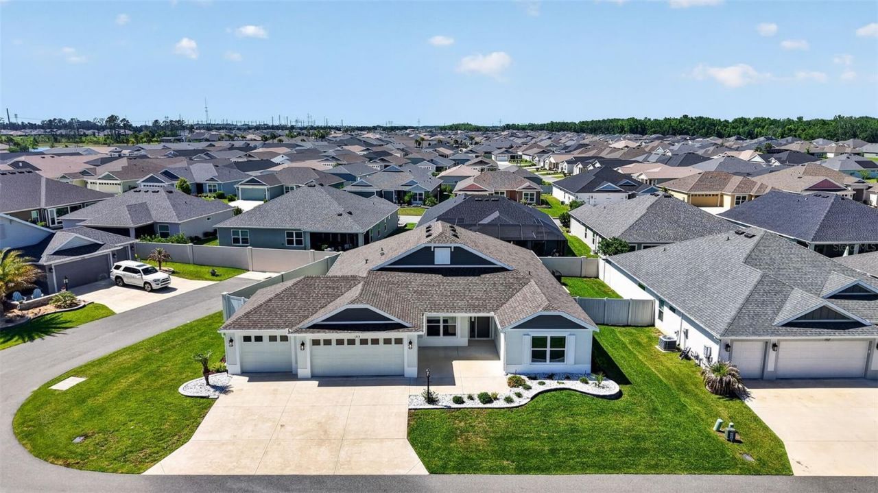1713 Robbins Road, The Villages, FL 34762 Photo