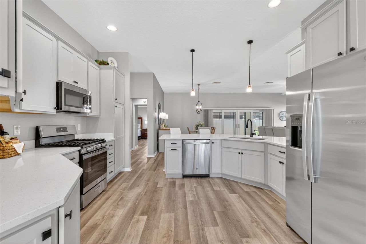 1713 Robbins Road, The Villages, FL 34762 Photo