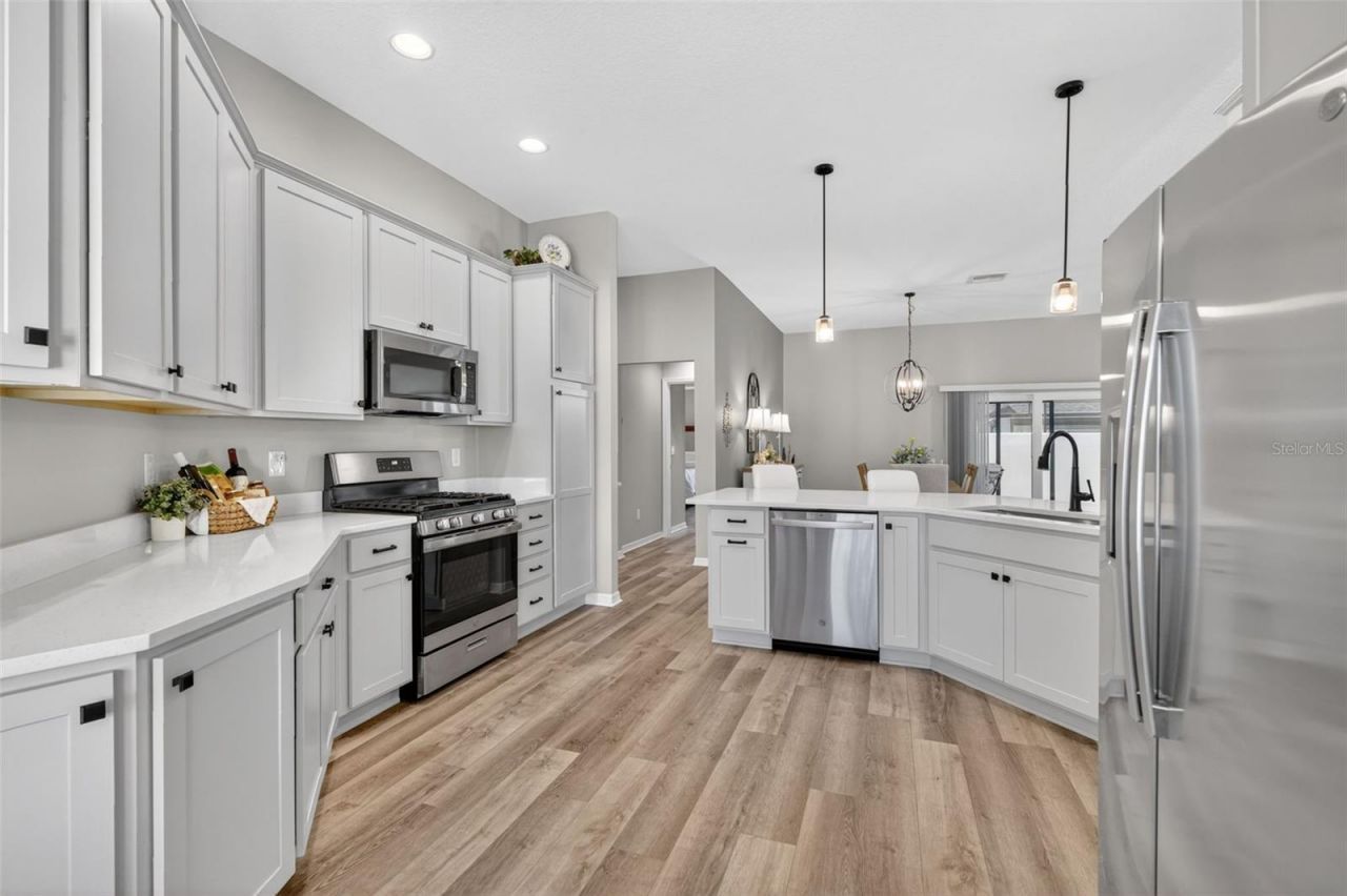 1713 Robbins Road, The Villages, FL 34762 Photo