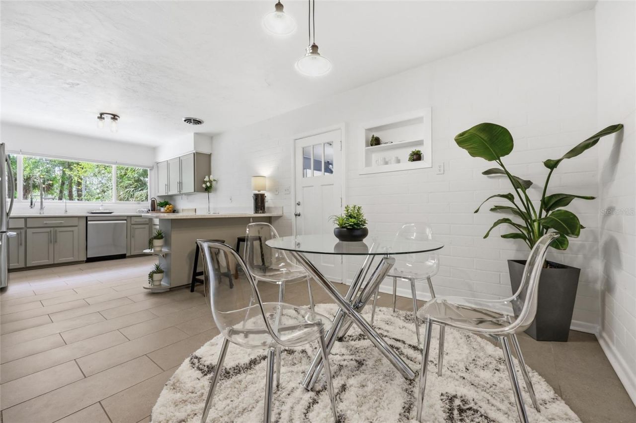 616 SW 21st Avenue, Gainesville, FL 32601 Photo