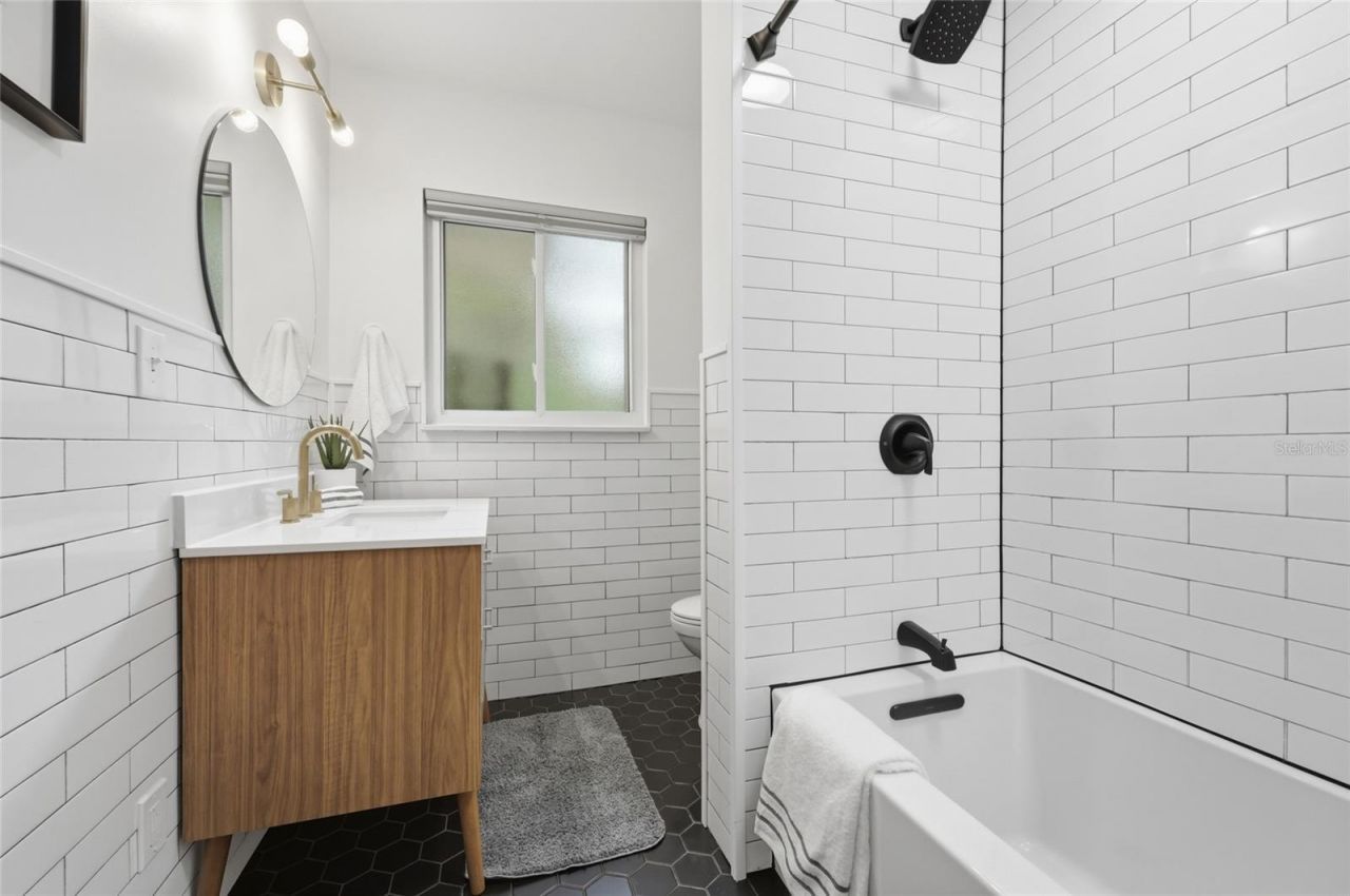 616 SW 21st Avenue, Gainesville, FL 32601 Photo