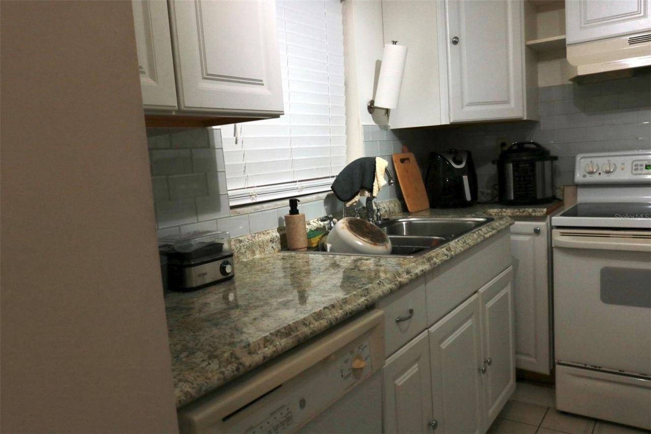 3125 36th Street N, Unit 103, Saint Petersburg, FL 33713 Photo