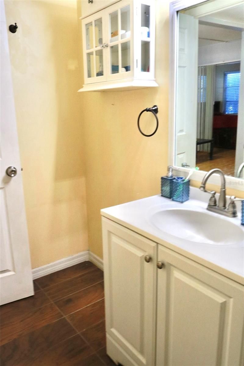 3125 36th Street N, Unit 103, Saint Petersburg, FL 33713 Photo