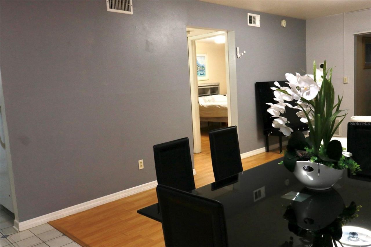 3125 36th Street N, Unit 103, Saint Petersburg, FL 33713 Photo