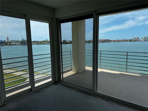 7932 SAILBOAT KEY BOULEVARD S, Unit 101, SOUTH PASADENA, FL 33707