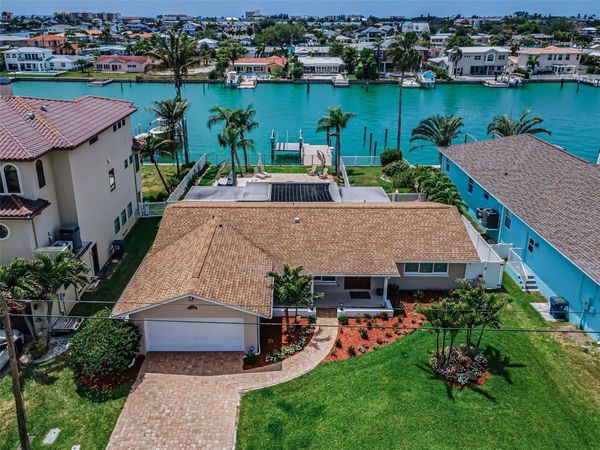 11800 7TH STREET E, TREASURE ISLAND, FL 33706