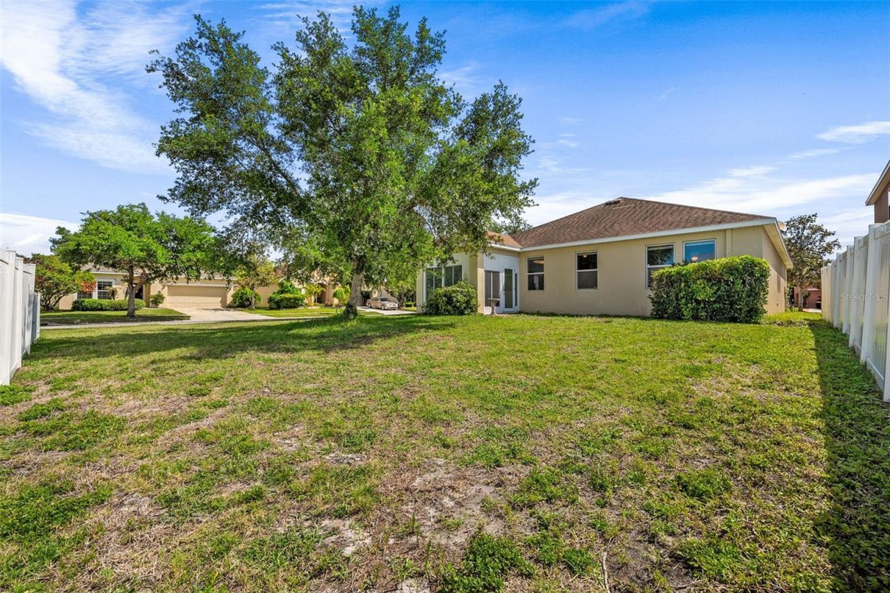 910 Fern Leaf Drive, Ruskin, FL 33570 Photo